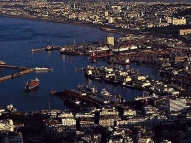 Algiers city hero image