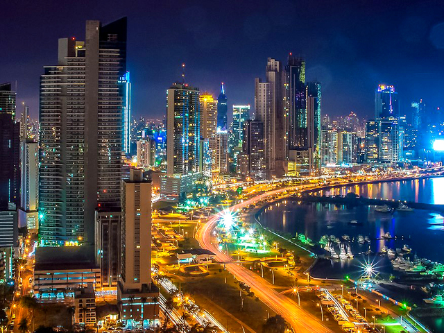 Panama city hero image