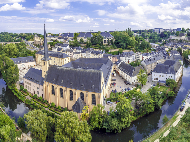 Luxembourg city hero image