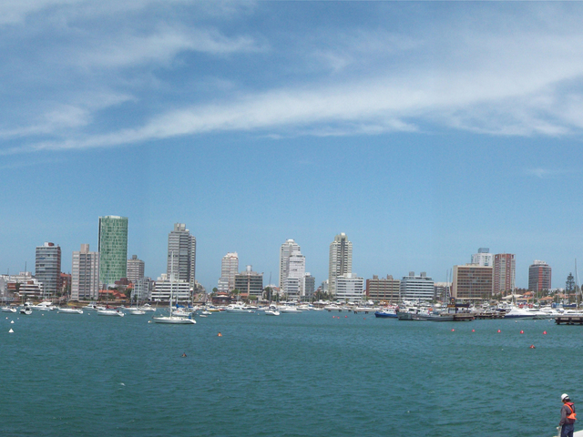Punta del Este city hero image