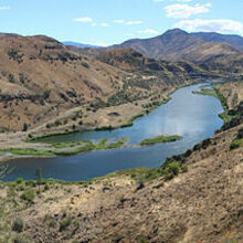 800px-Snake_River_(5mb)