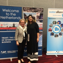 WTC Philadelphia & WTC Noida in front of 'Welcome to the Netherlands' banners