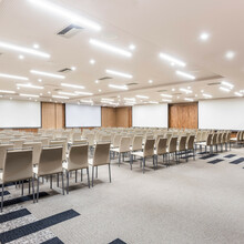 Colombia Meeting Room